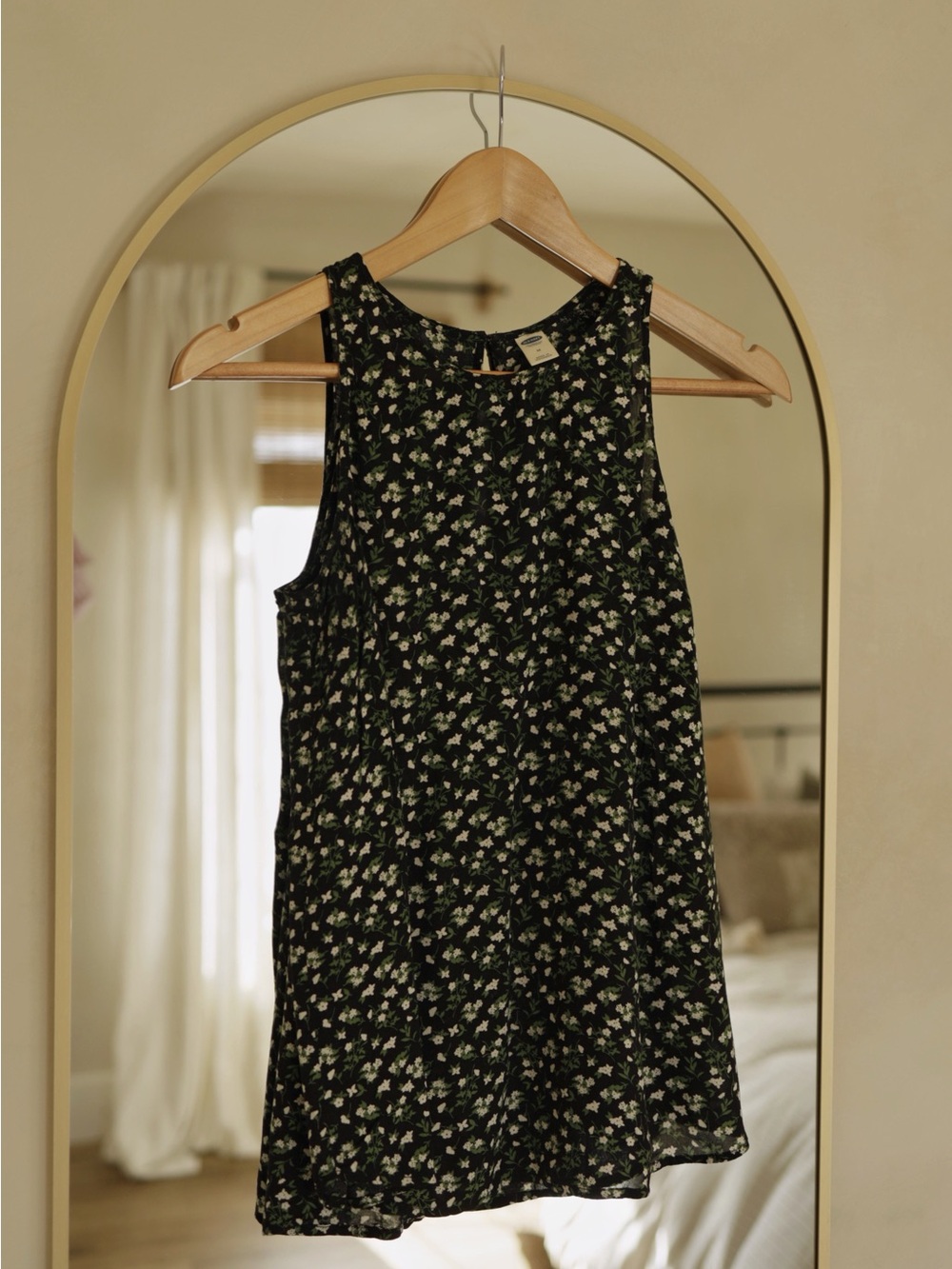 Black Floral Sleeveless Top